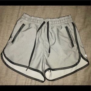 Lululemon Grey & Black pocket shorts Size 4